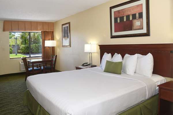  - Best Western Orlando East Inn & Suites - I-4, Exit 101