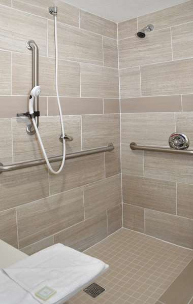  - Best Western Orlando East Inn & Suites - I-4, Exit 101