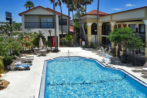 Pool - Best Western Orlando East Inn & Suites - I-4, Exit 101