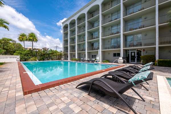Pool - Best Western Plus North Miami Hotel