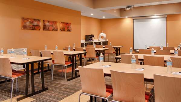  - Best Western Auburndale Inn & Suites