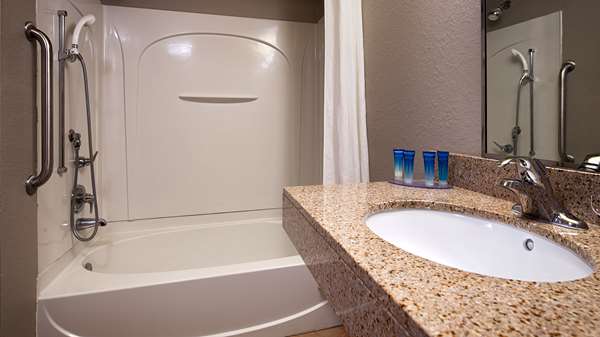  - Best Western Auburndale Inn & Suites