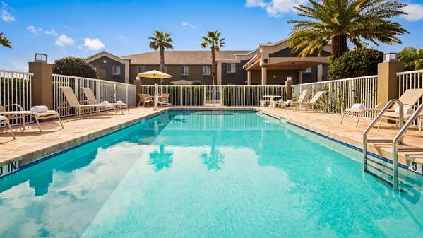 Pool - Best Western Edgewater Inn - I-95, Exit 244