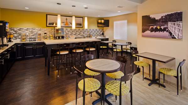 Restaurant - Best Western Edgewater Inn - I-95, Exit 244