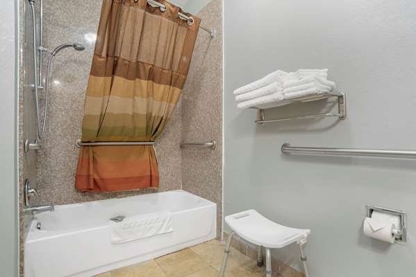  - Best Western Wakulla Inn & Suites Crawfordville