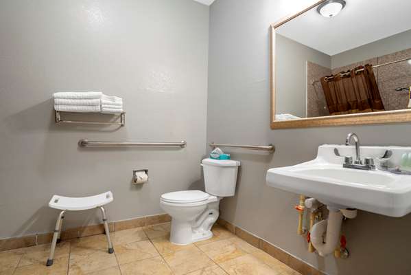 - Best Western Wakulla Inn & Suites Crawfordville