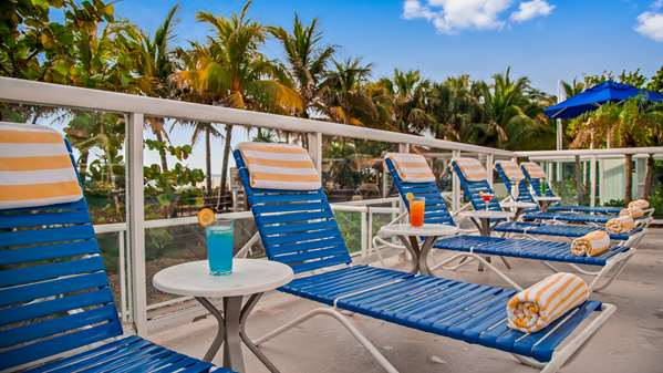 Pool - Best Western Plus Atlantic Beach Resort North Miami Beach