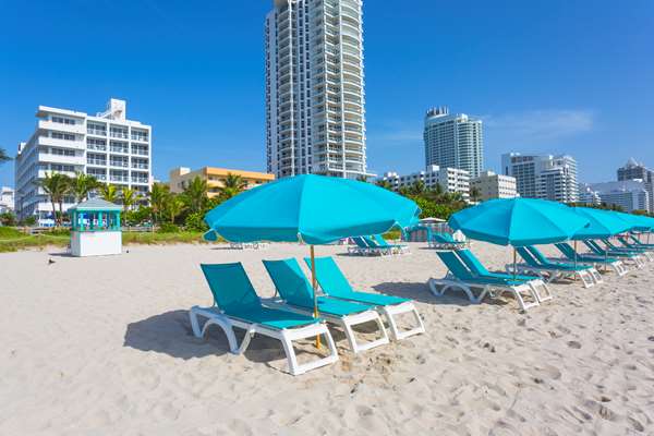 Beach - Best Western Plus Atlantic Beach Resort North Miami Beach
