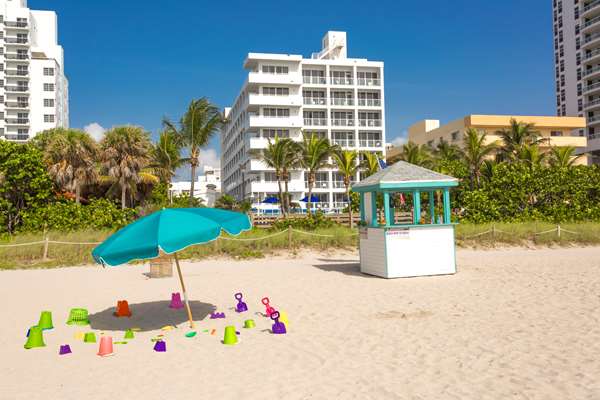 Beach - Best Western Plus Atlantic Beach Resort North Miami Beach