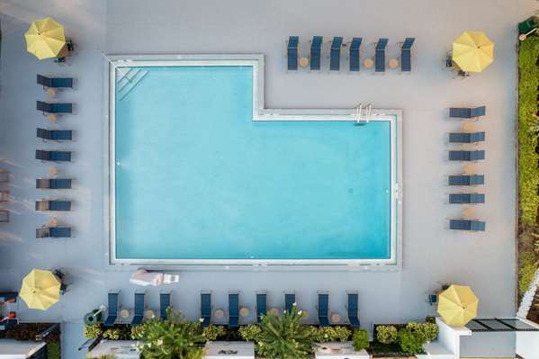 Pool - Best Western Orlando Gateway Inn - I-4, Exits 75A & 75B