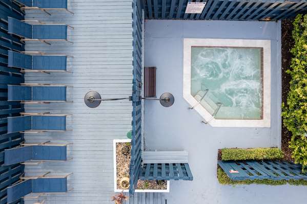 Pool - Best Western Orlando Gateway Inn - I-4, Exits 75A & 75B