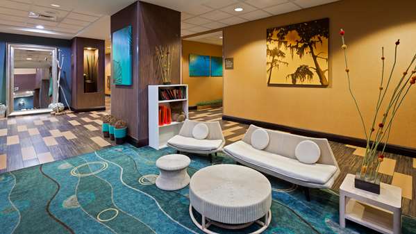 - Best Western Plus Chain of Lakes Inn & Suites Leesburg