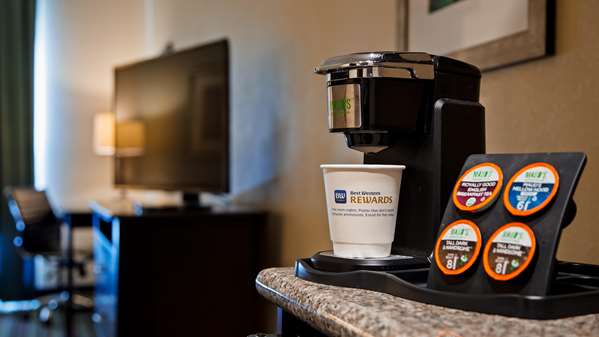  - Best Western Plus Chain of Lakes Inn & Suites Leesburg