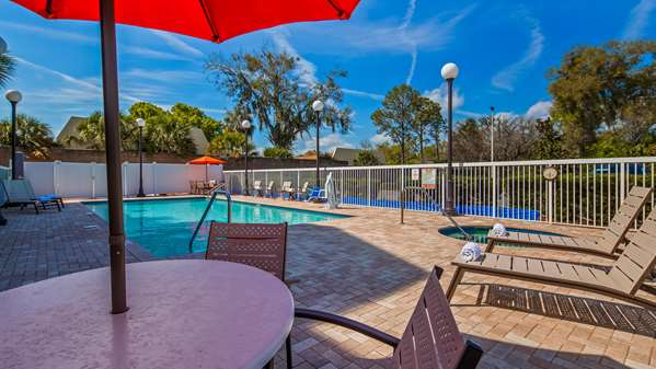 Pool - Best Western Plus Chain of Lakes Inn & Suites Leesburg