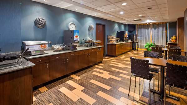 Amenities - Best Western Plus Chain of Lakes Inn & Suites Leesburg