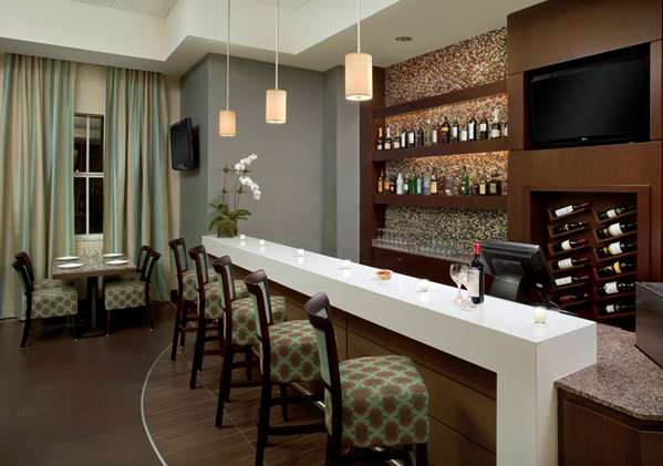 Restaurant - Best Western Premier Miami Airport Hotel & Suites