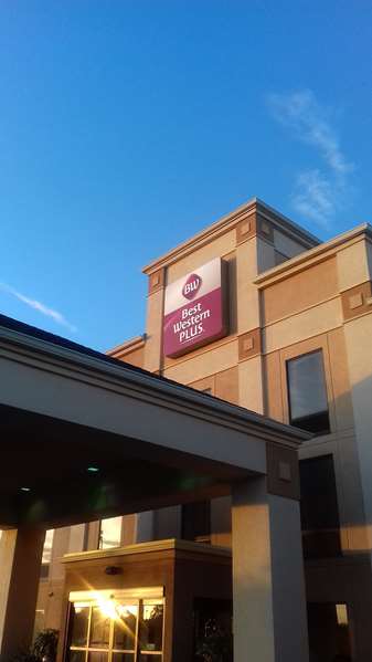 Exterior view - Best Western Plus Madison Inn - I-10, Exit 258