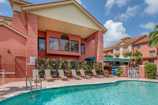  - Best Western Plus Palm Beach Gardens Hotel & Suites