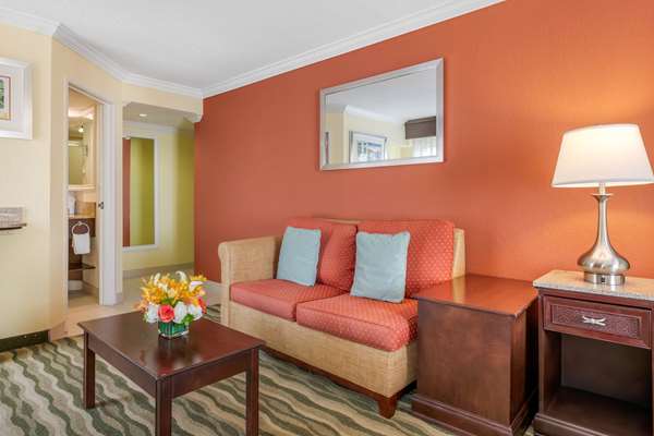 Suite - Best Western Plus Palm Beach Gardens Hotel & Suites
