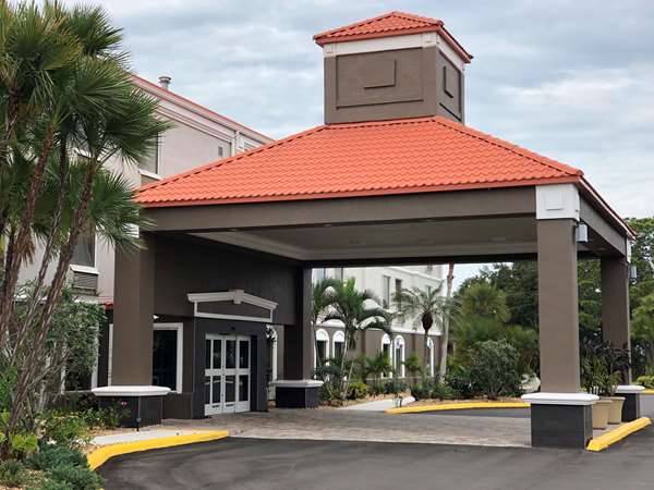 Exterior view - Best Western Plus Bradenton Inn & Suites