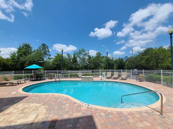 Pool - Best Western Plus First Coast Inn & Suites Yulee - I-95, Exit 373