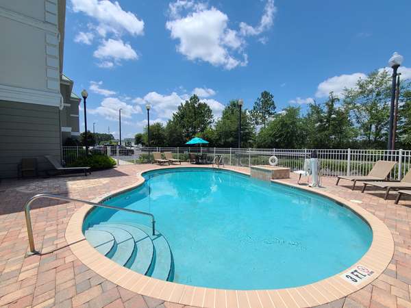 Pool - Best Western Plus First Coast Inn & Suites Yulee - I-95, Exit 373