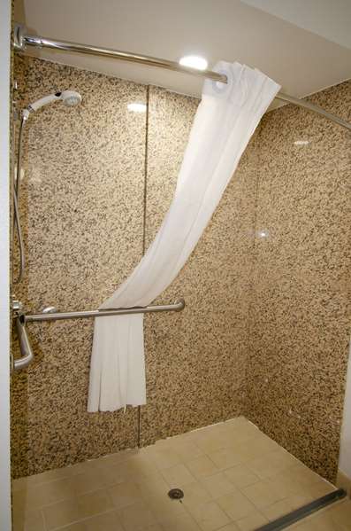  - Best Western Plus First Coast Inn & Suites Yulee - I-95, Exit 373