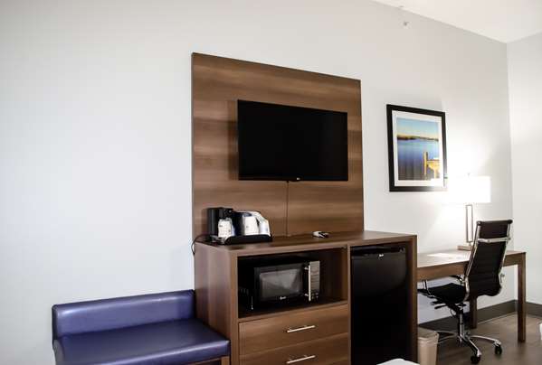  - Best Western Plus First Coast Inn & Suites Yulee - I-95, Exit 373