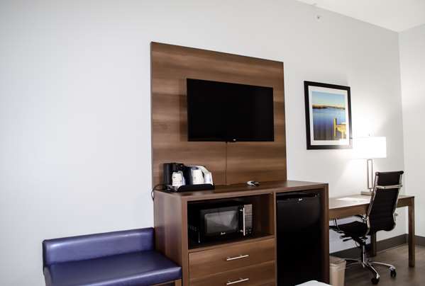  - Best Western Plus First Coast Inn & Suites Yulee - I-95, Exit 373