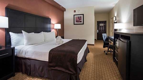  - Best Western Mulberry Hotel