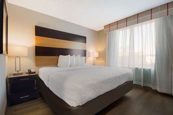 Suite - Best Western Sugar Sands Inn Destin Beach