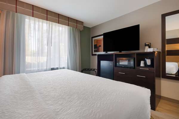 Suite - Best Western Sugar Sands Inn Destin Beach