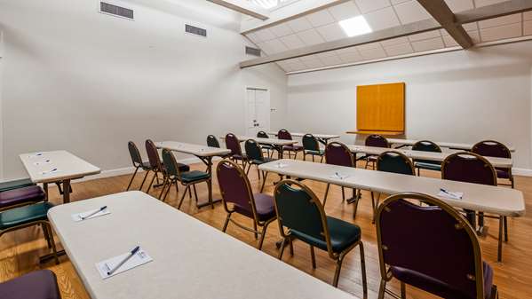  - Best Western Central Inn Savannah