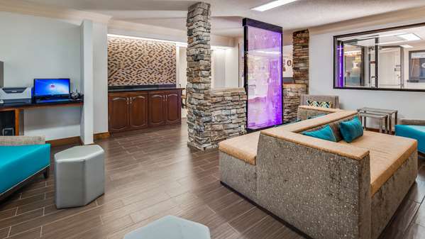  - Best Western Inn & Suites of Macon - I-475, Exit 3