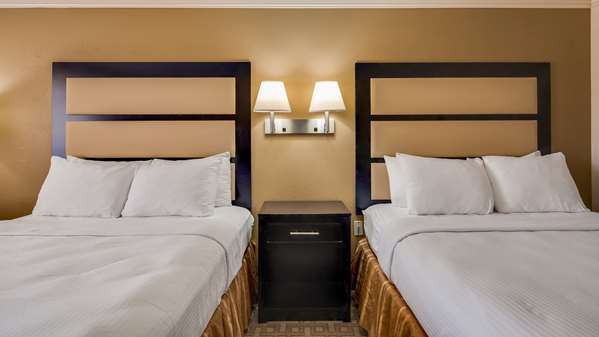  - Best Western Inn & Suites of Macon - I-475, Exit 3