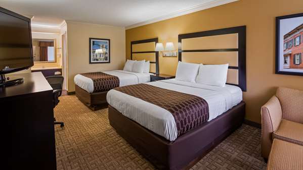  - Best Western Inn & Suites Byron - I-75, Exit 149