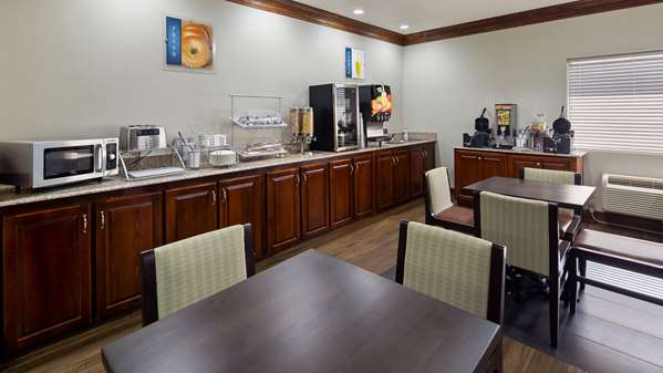 Amenities - Best Western Inn & Suites Byron - I-75, Exit 149