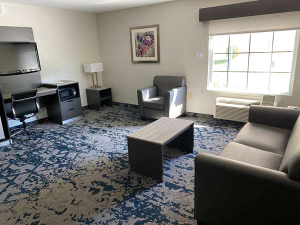 Suite - Best Western Allatoona Inn & Suites Cartersville