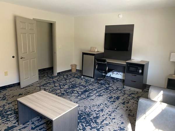 Suite - Best Western Allatoona Inn & Suites Cartersville