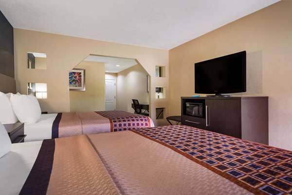 - Best Western Bradbury Inn & Suites Perry - I-75, Exit 135