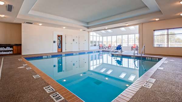 Pool - Best Western Plus Rose City Inn Thomasville