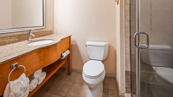  - Best Western Plus Rose City Inn Thomasville