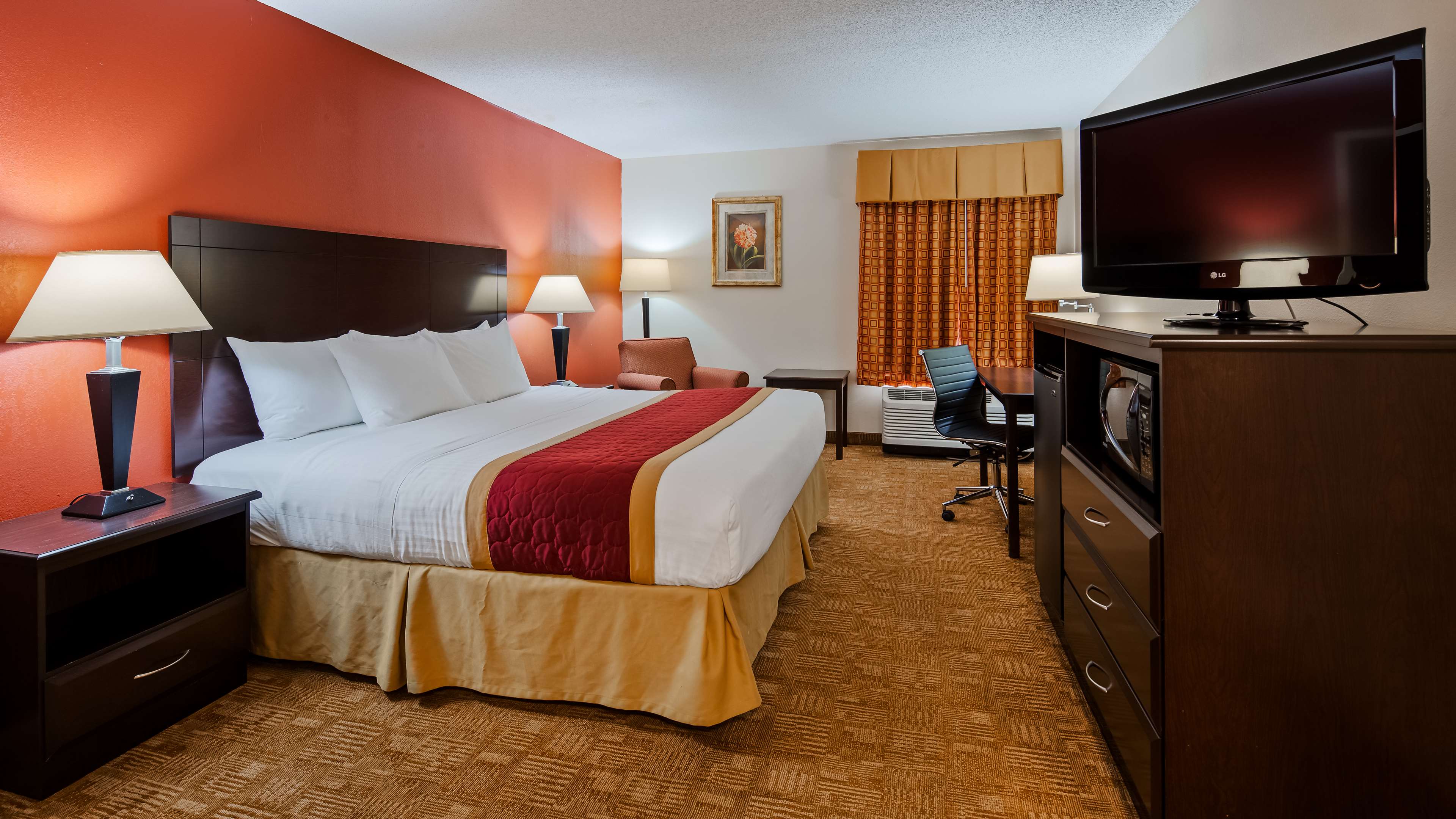 Best Western Hiram Inn & Suites - Tap to explore photos