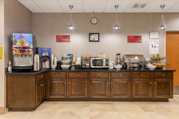 Amenities - Best Western Plus Brunswick Inn & Suites - I-95, Exit 38