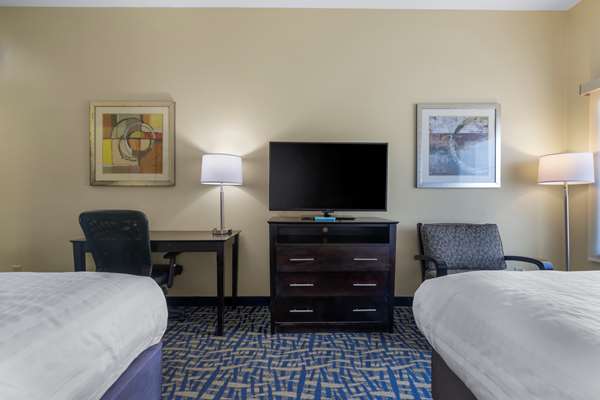  - Best Western Plus Brunswick Inn & Suites - I-95, Exit 38