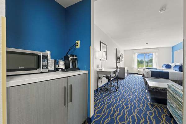  - Best Western Plus Lake Lanier Inn Oakwood