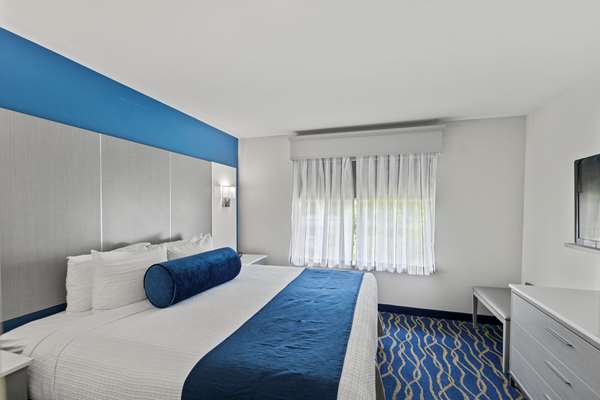  - Best Western Plus Lake Lanier Inn Oakwood