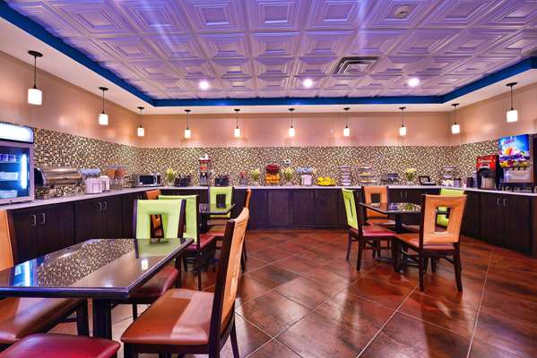Amenities - Best Western Plus Savannah Airport Inn & Suites Pooler - I-95, Exit 102