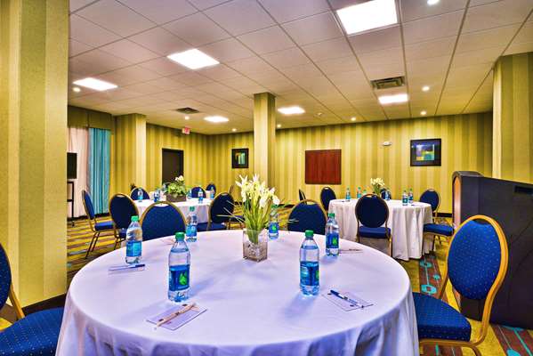  - Best Western Plus Savannah Airport Inn & Suites Pooler - I-95, Exit 102