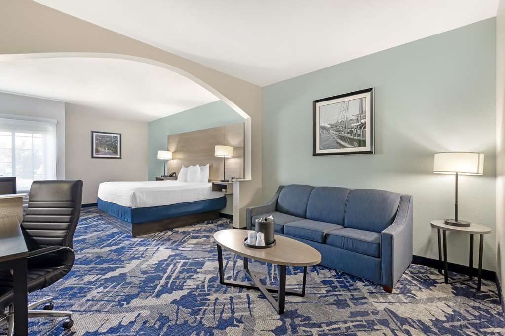 Best Western Savannah Airport Inn & Suites-guestroom-Guest Room,On-Site.jpg